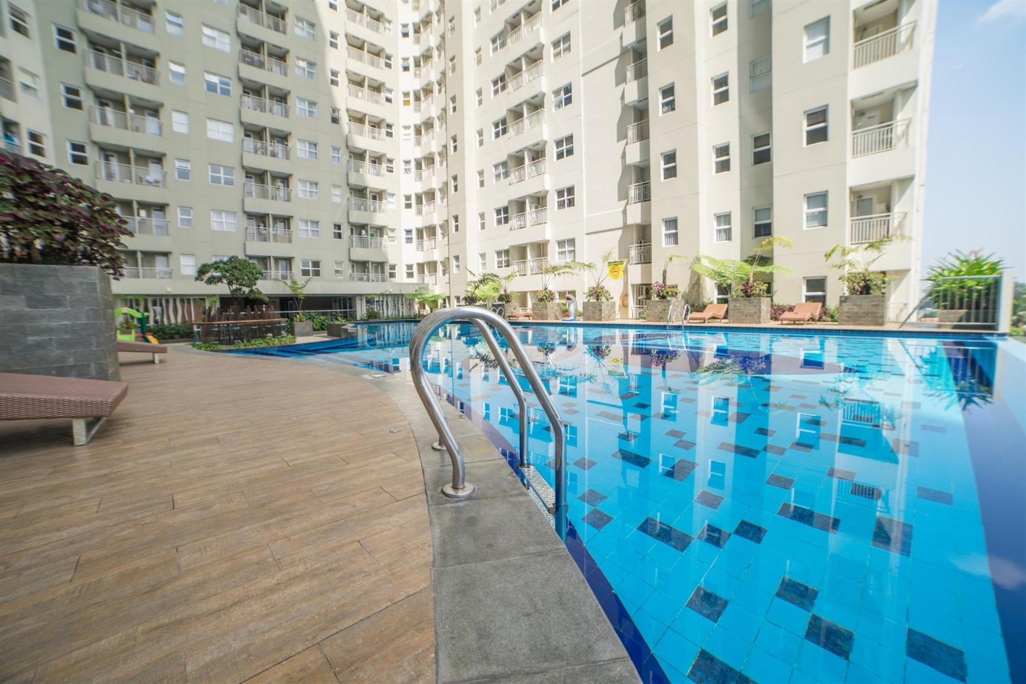 Minimalist And Spacious 1br At Parahyangan By Travelio Apartemen *