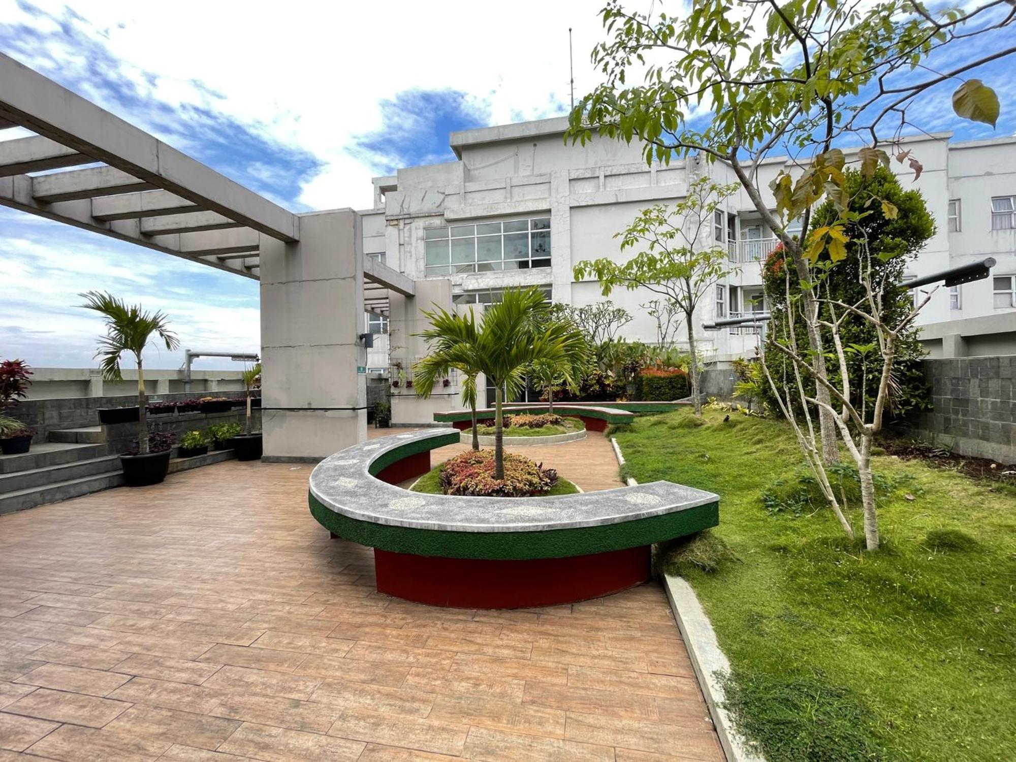 Apartemen Minimalist And Spacious 1br At Parahyangan By Travelio